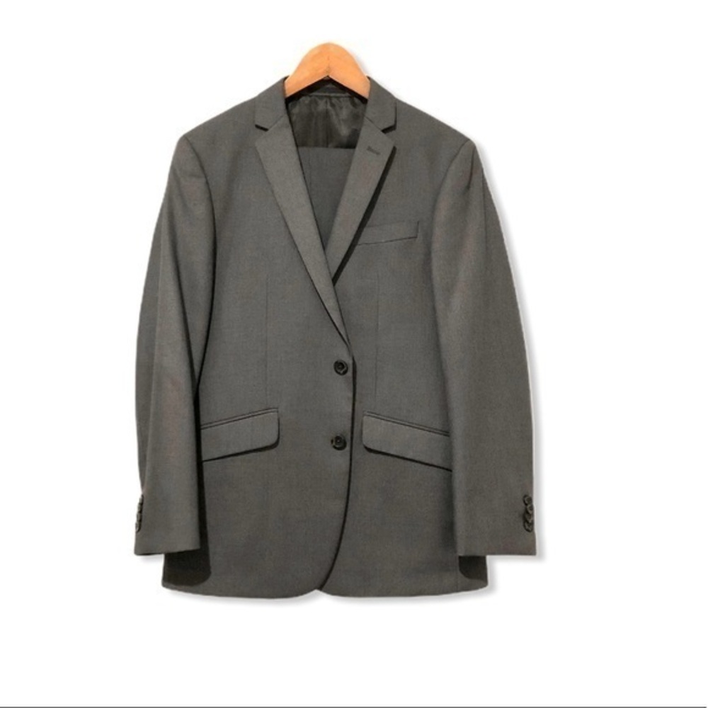 Kenneth Cole Reaction suit 38S gray pants …